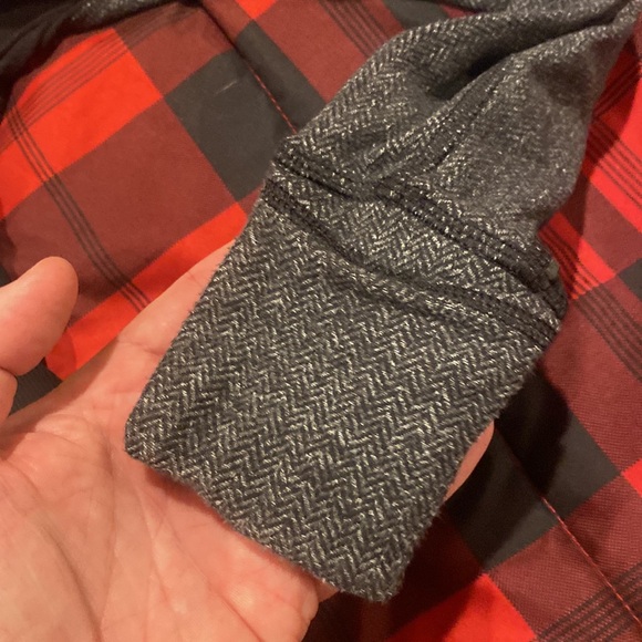 Lululemon ladies quarter zip top - Picture 3 of 7